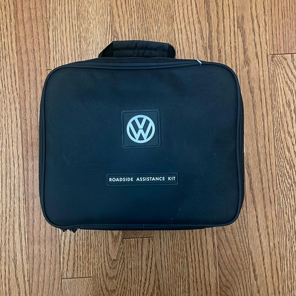 Volkswagen Roadside Assistance Kit